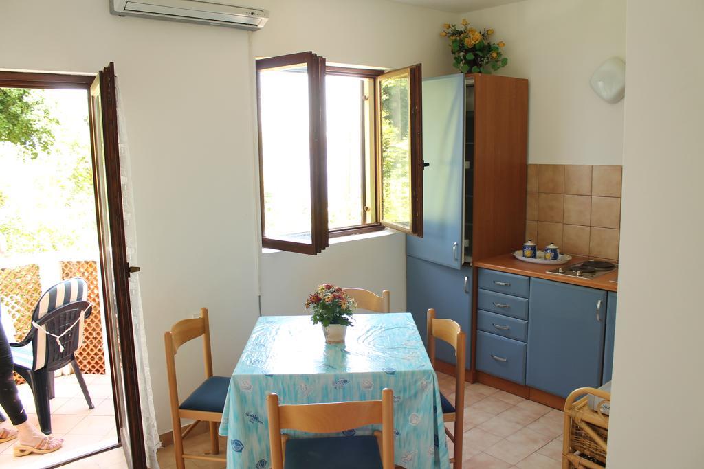 Apartments Andrea Baška Zewnętrze zdjęcie